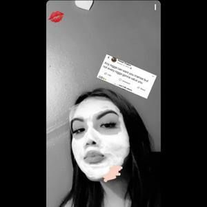 Meet your Posher, Phoebe